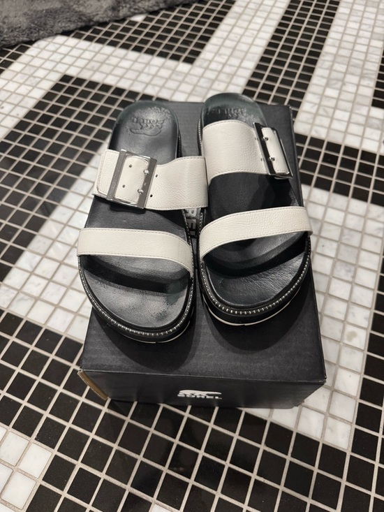 Sorel Shoes - Womens Black & White Leather Slide Sandals with Buckle
